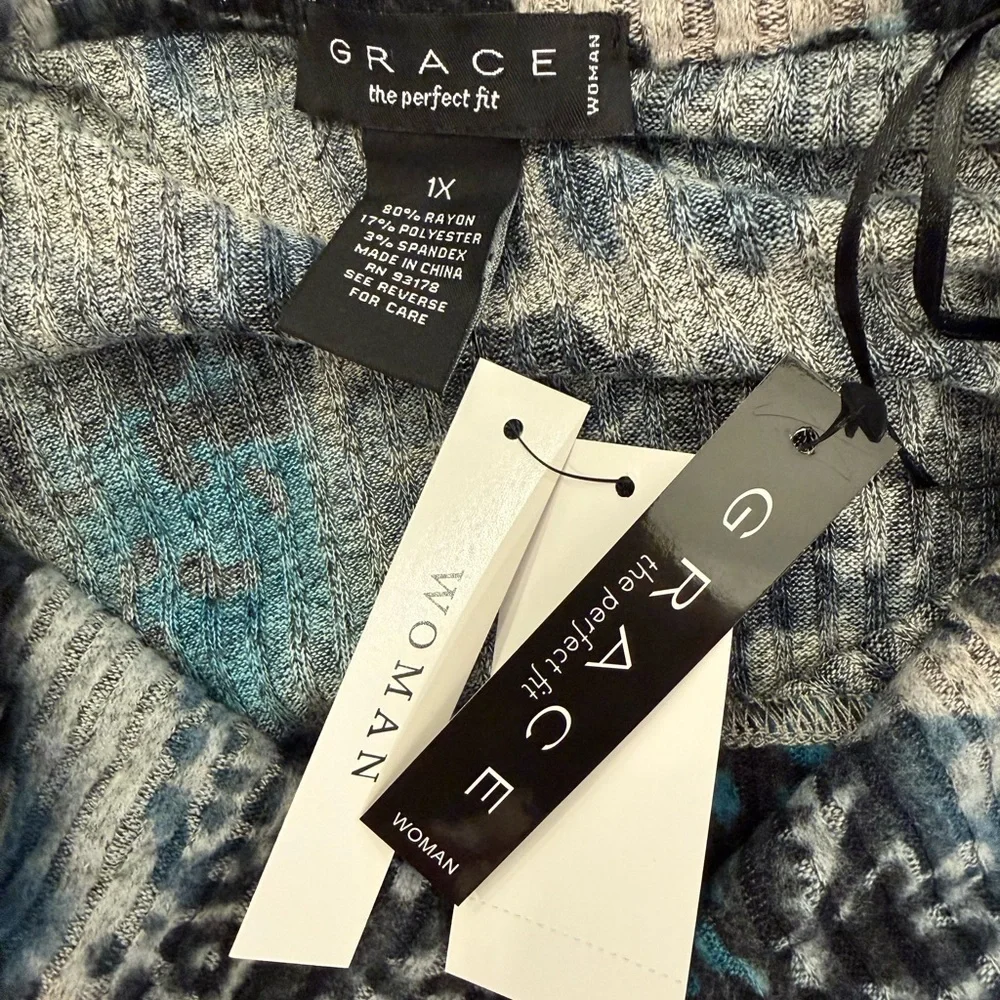 Grace Cowl Neck Floral Print Sweater Top NWT Size 1X